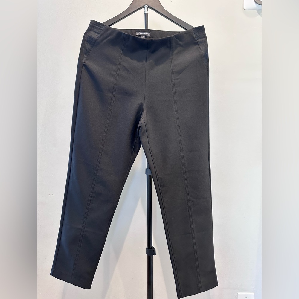 Adrianna Papell Classic Black Trousers